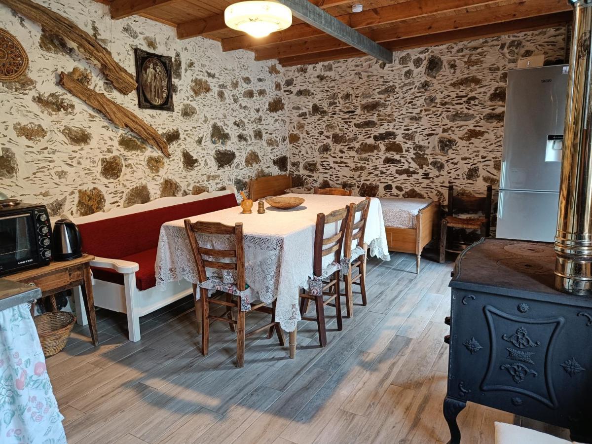 Вілла Casa Pappadiana Traditional Stonehouse Kefalion Екстер'єр фото