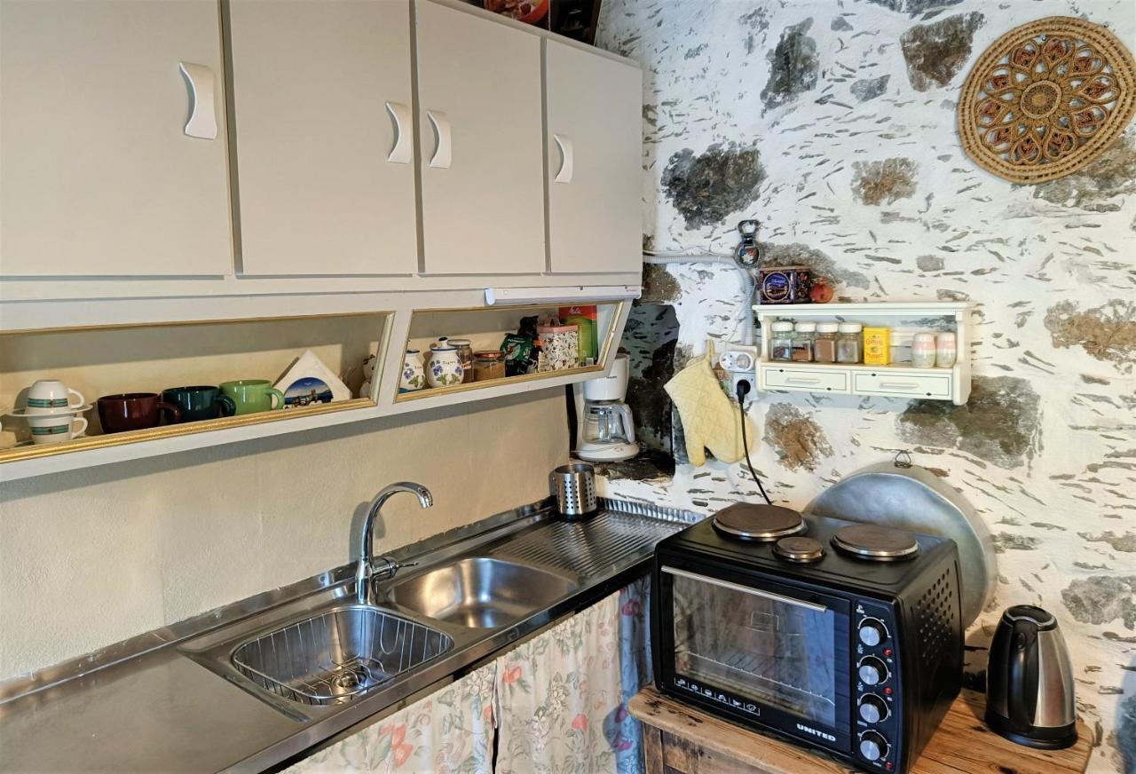 Вілла Casa Pappadiana Traditional Stonehouse Kefalion Екстер'єр фото